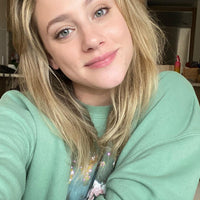 Laura L.